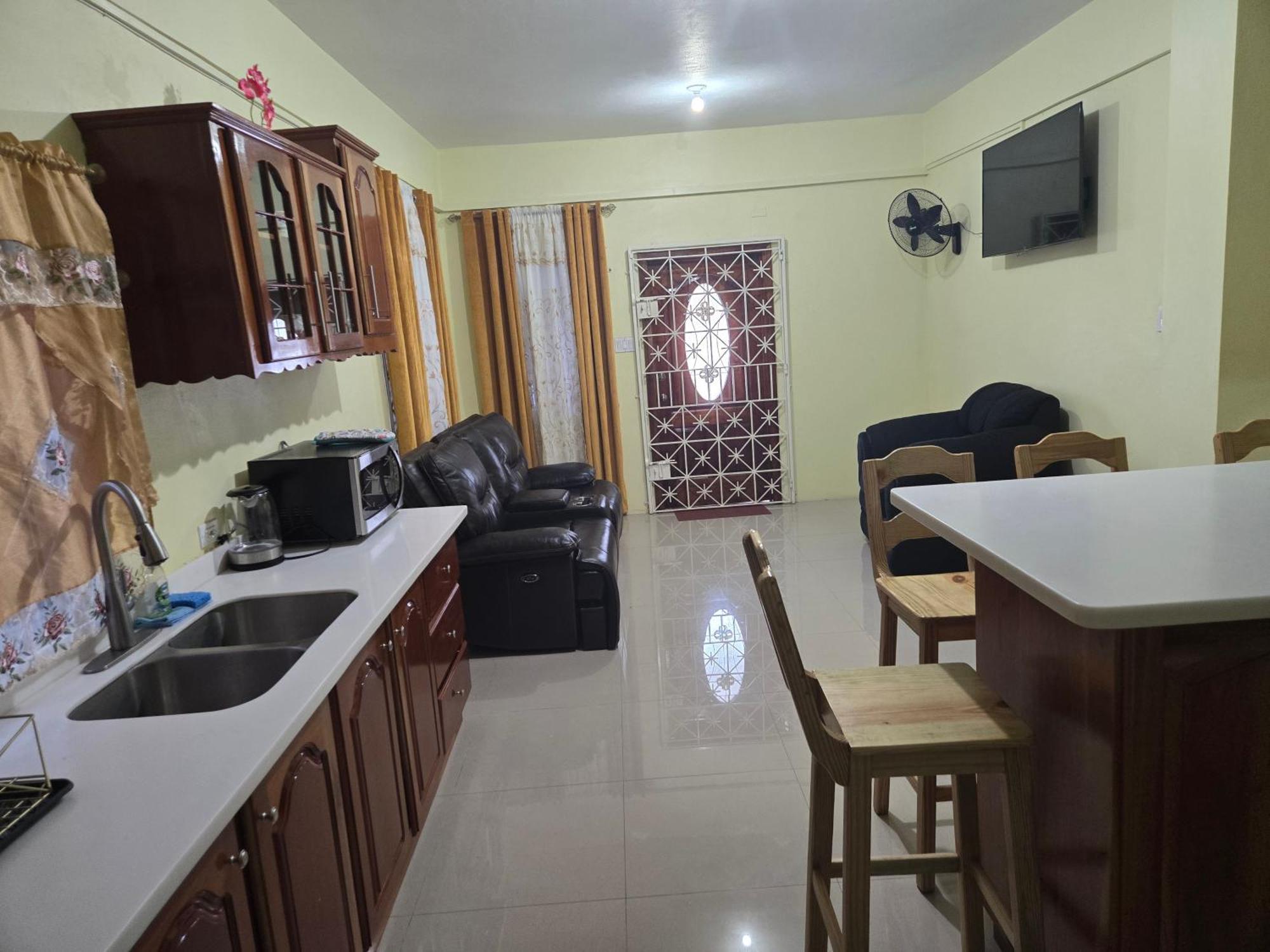 Royal Vybez Vacation Homes Spanish Town Quarto foto